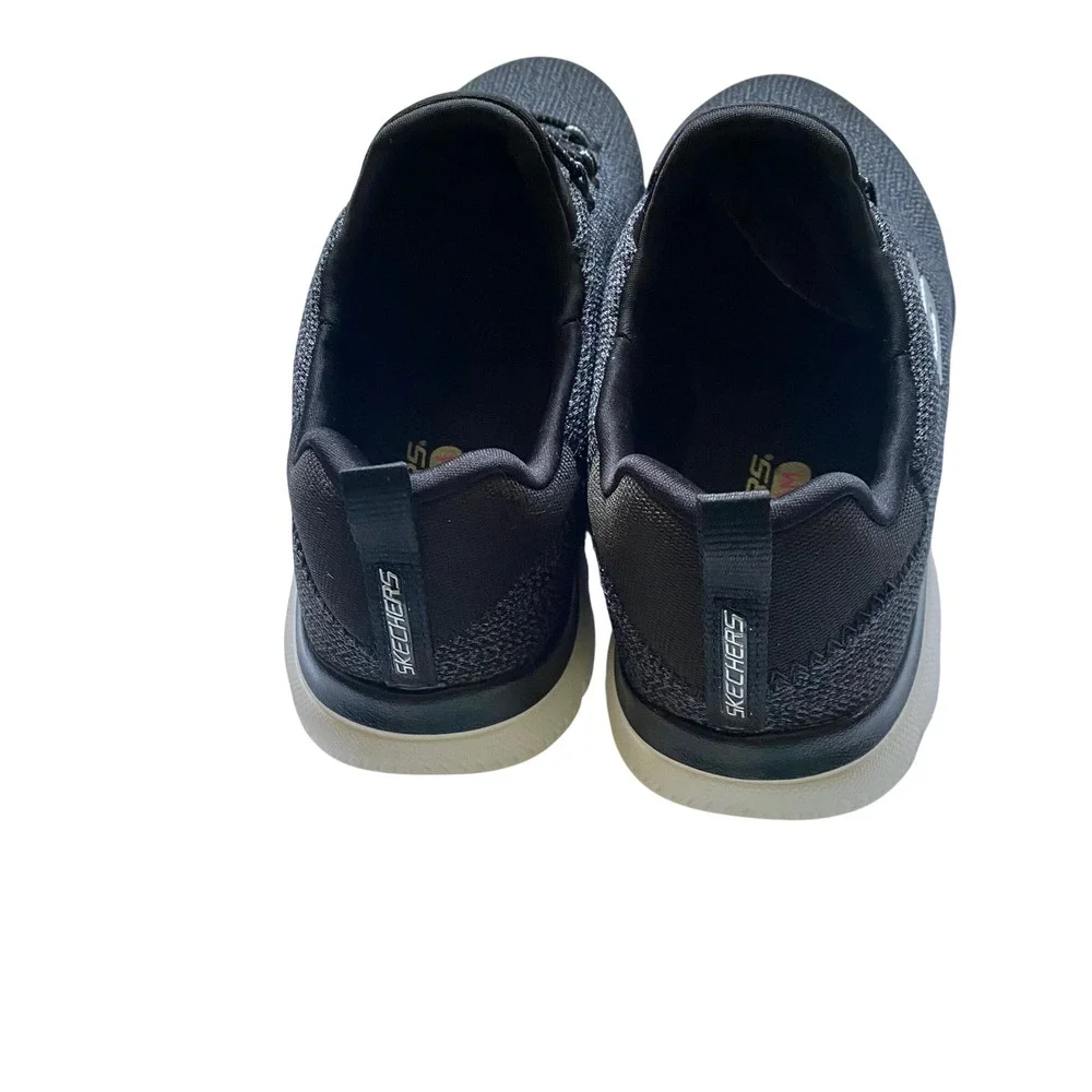 Skechers Mens‎ Black Bungee Slip On Memory Foam Sneaker   8.5 NWOB Wide Fit